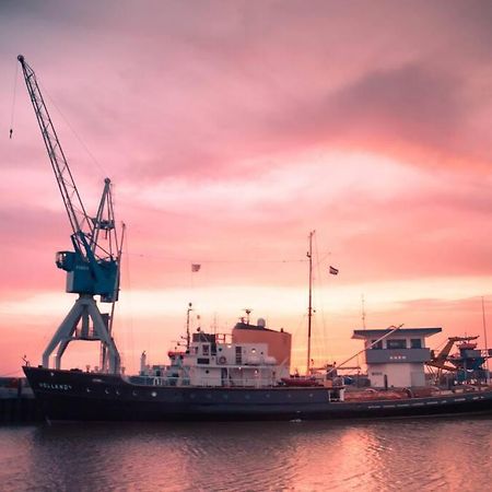 Unieke Woonboot In Harlingen Apartment Екстериор снимка
