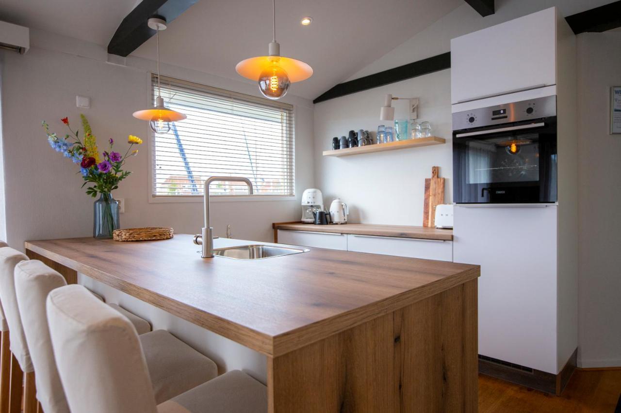 Unieke Woonboot In Harlingen Apartment Екстериор снимка